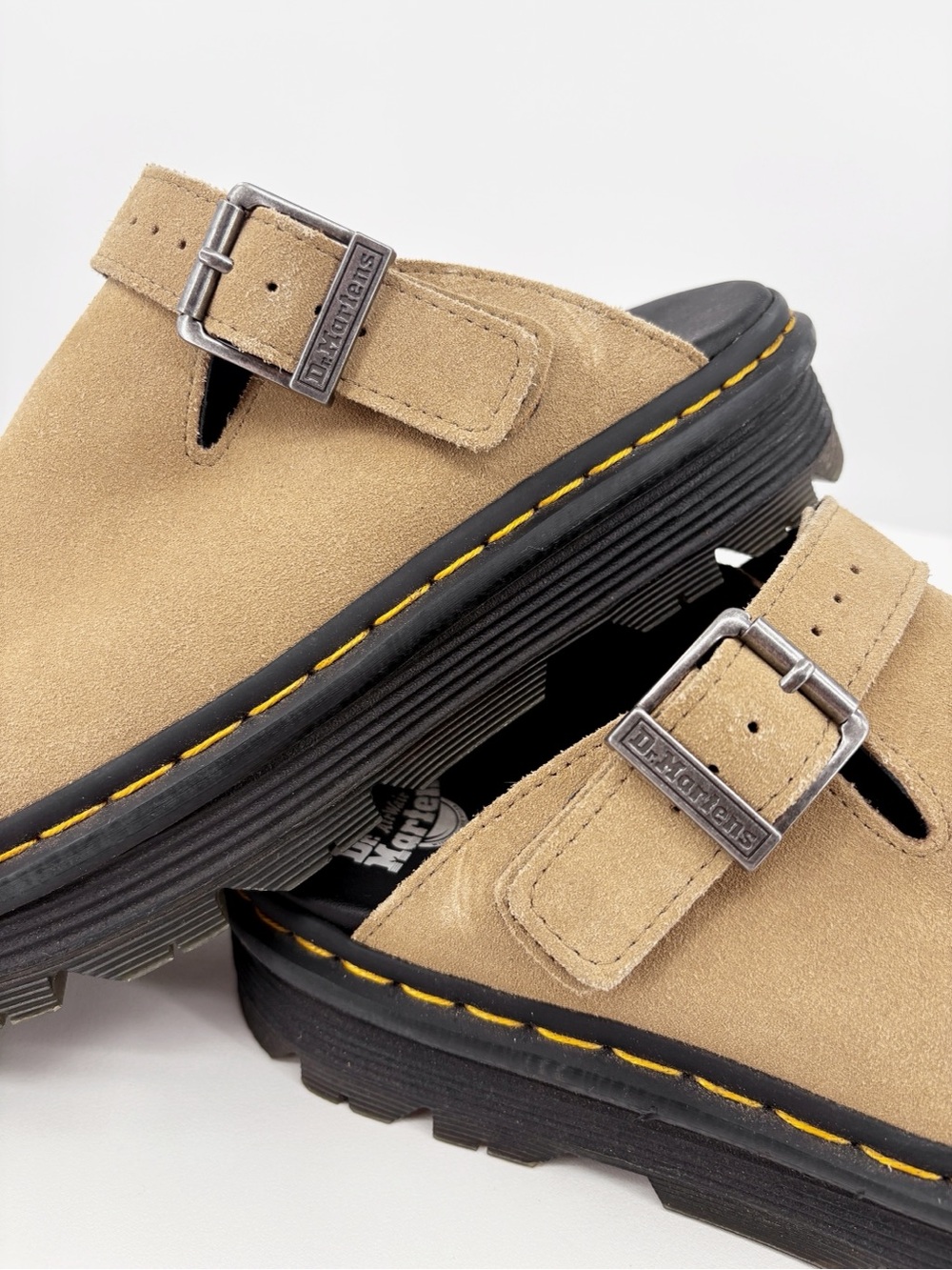 DR. MARTENS Zebzag Tan Suede Platform Mules Clogs 10 - Picture 10 of 16